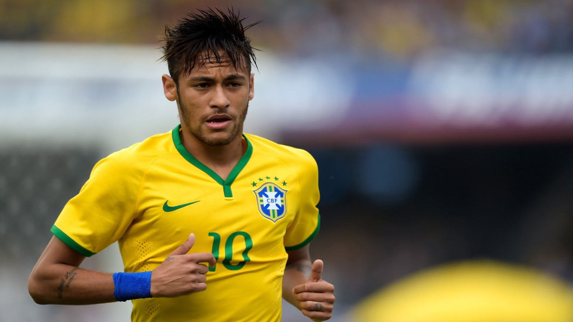 冠军球队球员设立个人奖学金鼓励本地优秀学子发展,球队获得冠军的祝贺词