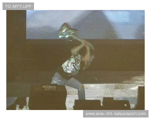 哈兰德为儿童医院献唱短曲,歌声温柔到位 哈兰德为儿童医院献唱短曲,歌声温柔到位