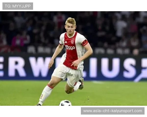 尤文图斯拟签“德甲铁肺”：中场强援引发期待