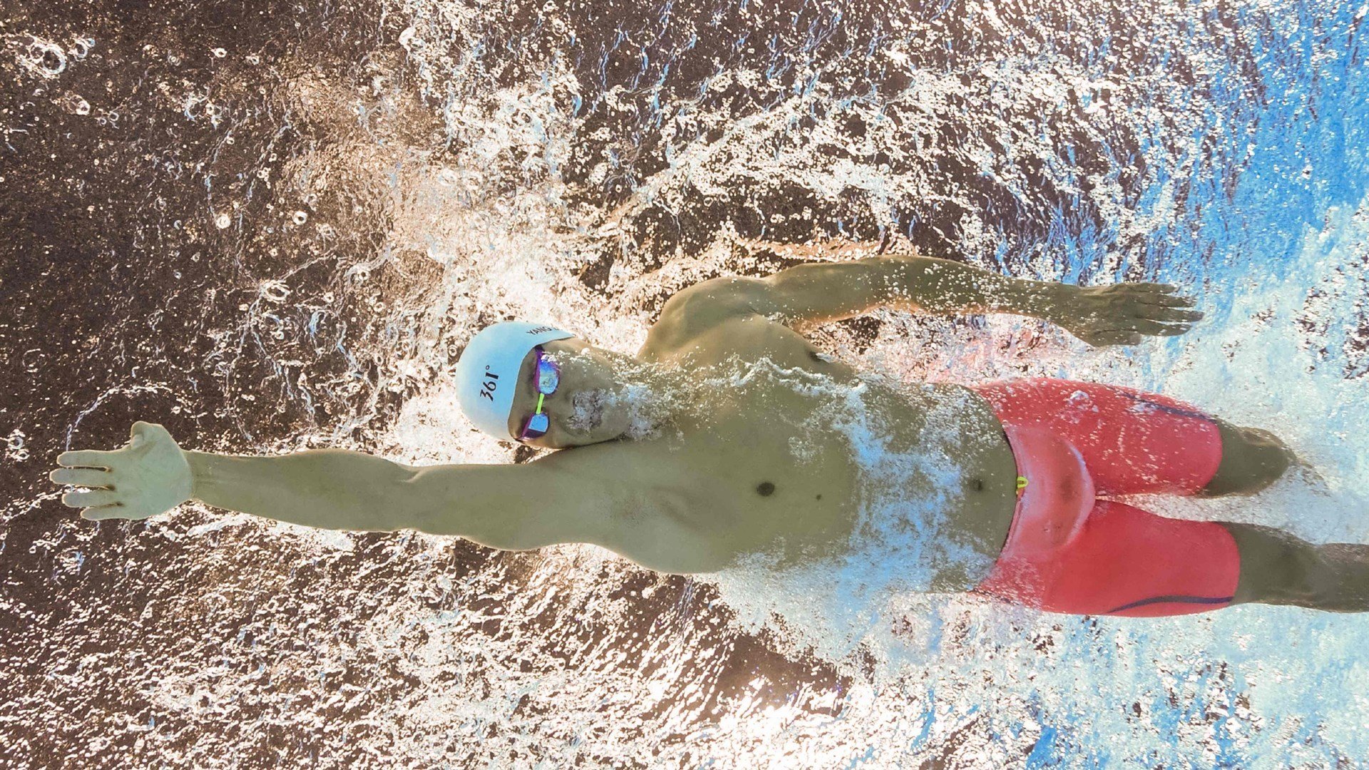 篮球精神激励着中国新一代球员，篮球明星精神